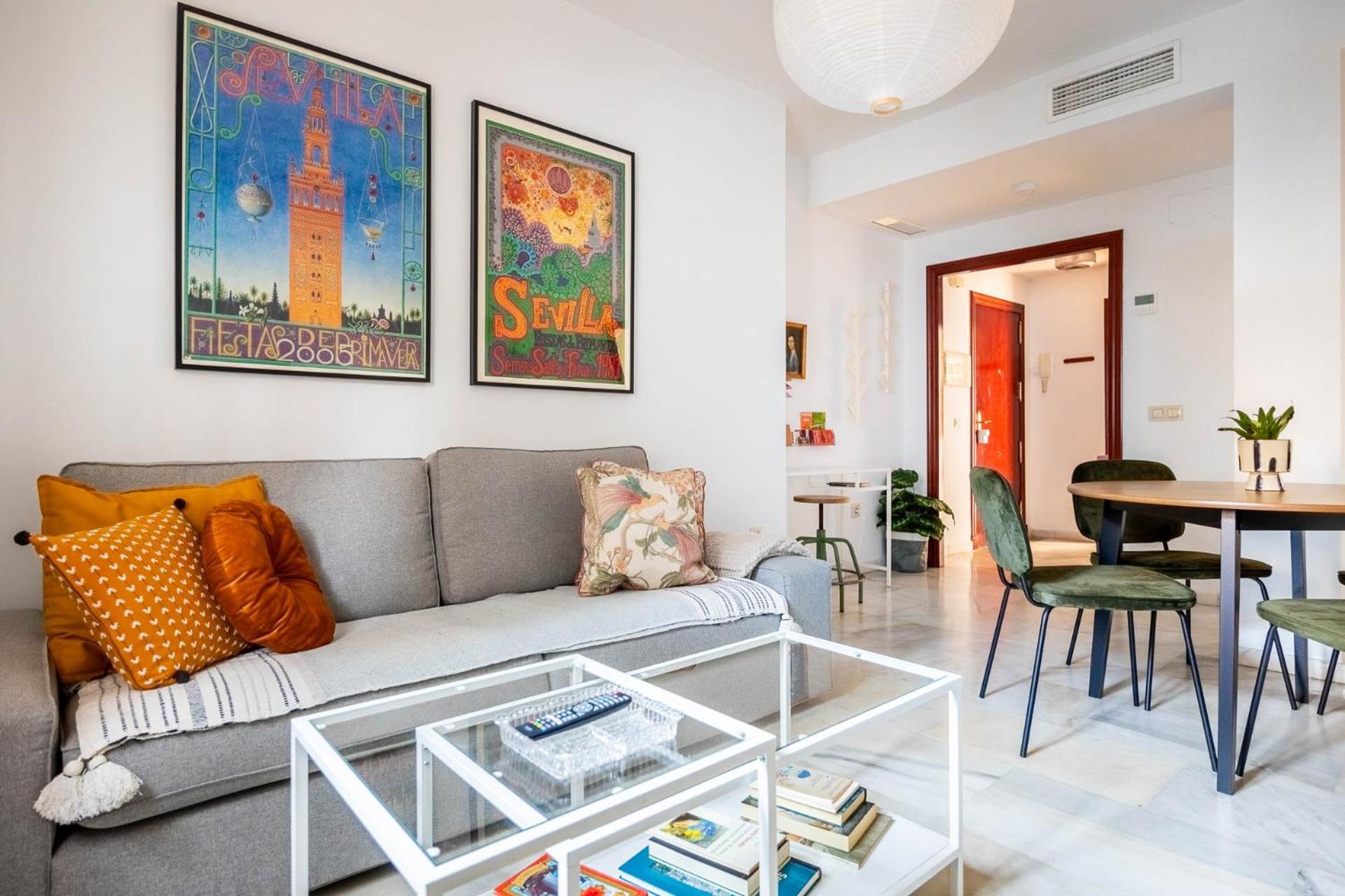 Piso Con Patio Privado Y Parking Nervion Sevilla מראה חיצוני תמונה