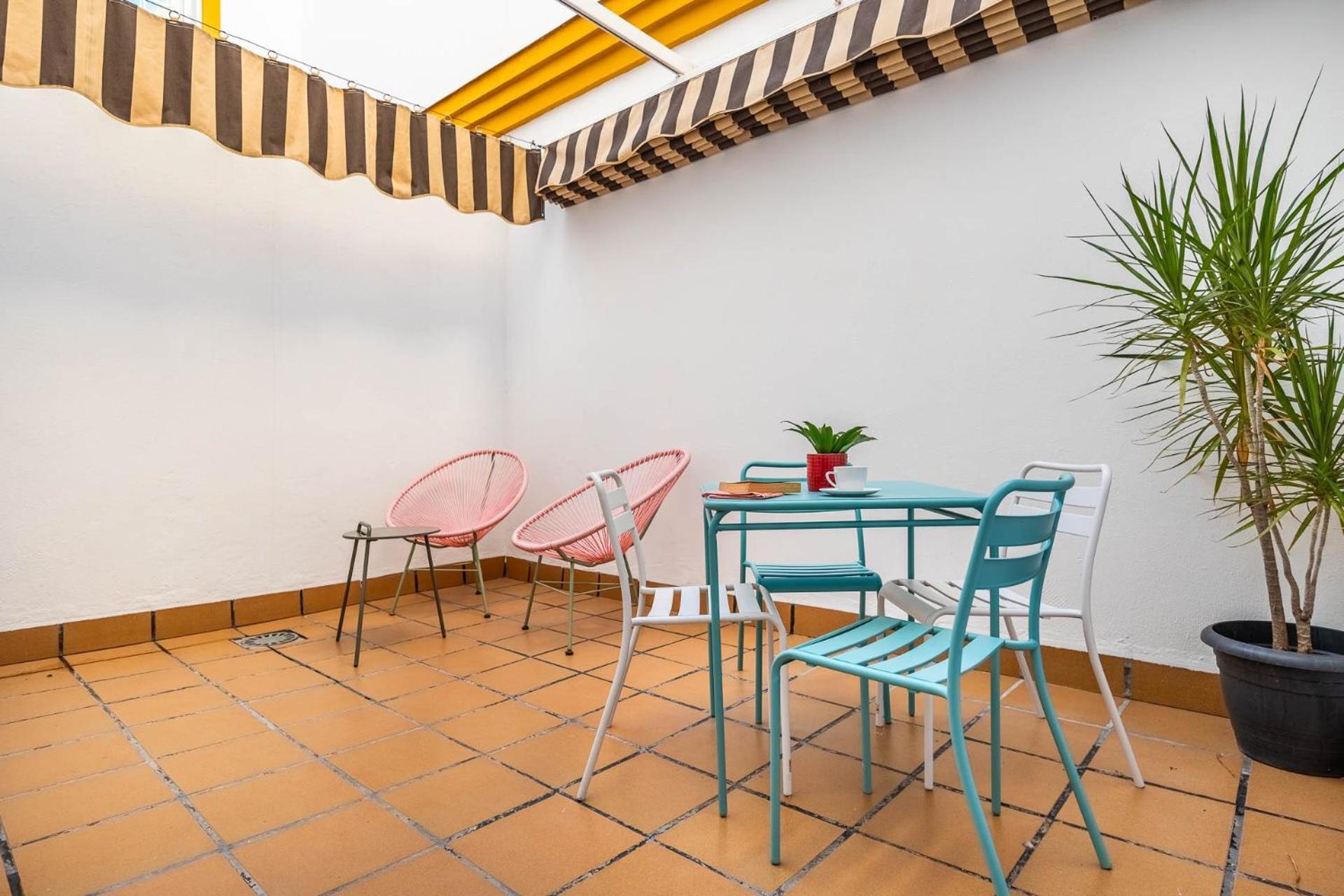 Piso Con Patio Privado Y Parking Nervion Sevilla מראה חיצוני תמונה
